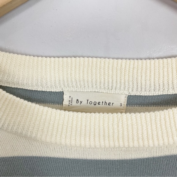 VICI Striped Oversized Sweatshirt - Picture 4 of 4